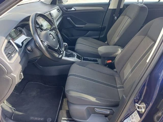 Volkswagen T-Roc Volkswagen T-Roc 1.5 TSI Style Automaat,trekhaak, applecarplay/android/nav,airco,cruisecontrol,stoel/stuurverwarming,trekhaak - afbeelding nr 9