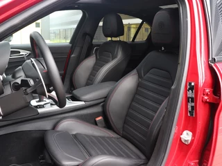 Alfa Romeo Giulia Alfa Romeo Giulia 2.0 Turbo 280 PK Competizione Q4 AWD | Pano | Harman | 19