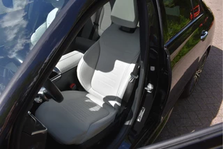 Mercedes-Benz C-Klasse Mercedes-Benz C-Klasse 200 AMG Line | NL-Auto | Open dak | HUD | 360 gr.camera | Trekhaak | Keyless | Mem.stoelen | Full LED | Vol - afbeelding nr 46