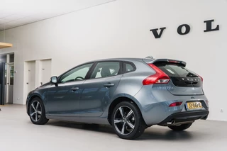 Volvo V40 Volvo V40 T4 Kinetic Powershift - afbeelding nr 3