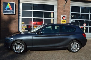 BMW 1 Serie BMW 1 Serie Navigatie, Pdc, Stoelverwa 116i M Sport Edition - afbeelding nr 2