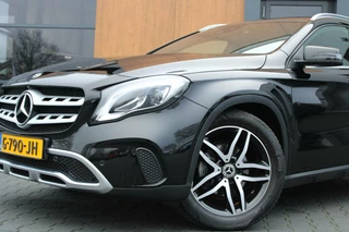 Mercedes-Benz GLA Mercedes GLA180 | 360 Camera | Navi | Stoelverwarming - afbeelding nr 17