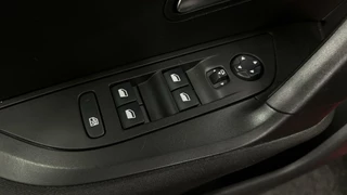 Peugeot 2008 Peugeot 2008 1.2 PureTech Blue Lease Active NAVI CRUISE CARPLAY - afbeelding nr 17