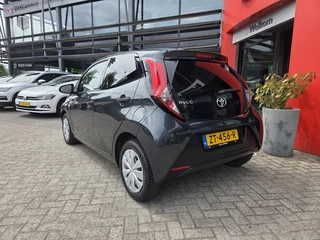 Toyota Aygo Toyota Aygo 1.0 VVT-i x-fun - afbeelding nr 6