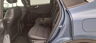 Ford Kuga Ford Kuga 2.5 PHEV Titanium 225pk | Driver Assistance Pack | Technology Pack | Winterpack | AGR Stoelen met half leder | Trekhaak afneembaar | Michelin Cross Climate - afbeelding nr 24