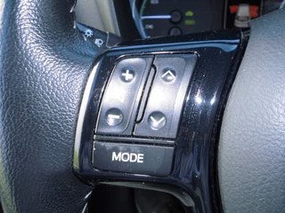 Toyota Yaris Toyota Yaris 1.5 Hybrid Dynamic Automaat two-tone-camera-pdc - afbeelding nr 21