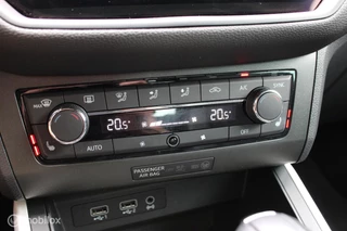 SEAT Arona Seat Arona 1.0 TSI Xcellence Business Intense, DSG, Leder/Alcantara, Trekhaak, Stoelverw, Adaptief cruise, Full led, Pdc voor + achter, Camera, Dodehoek detectie, App connect, Navi, Clima, 18 inch Lmv. - afbeelding nr 28