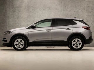 Opel Grandland X Opel Grandland X 1.2 Turbo Business+ (APPLE CARPLAY, GROOT NAVI, STUUR/STOELVERWARMING, LEDER, SPORTSTOELEN, GETINT GLAS, DAB+, LANE ASSIST, NIEUWE APK, NIEUWSTAAT) - afbeelding nr 2