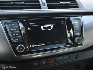 Škoda Fabia Skoda Fabia Combi TSI 95 PK Navigatie Trekhaak Pdc Carplay 16