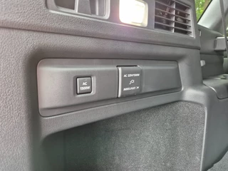 Mazda CX-80 Mazda CX-80 E- SKYACTIV- G PHEV 327 8AT HOMURA PLUS 6P / CAPTAIN SEAT PACK - afbeelding nr 17