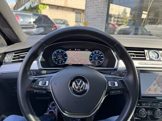 Volkswagen Passat Volkswagen Passat 1.4 TSI GTE Highline Pano camera Nav trekhaak - afbeelding nr 19