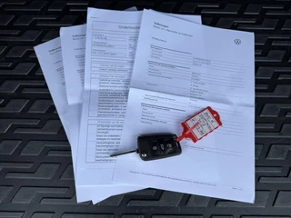 Volkswagen Polo Volkswagen Polo 1.0 TSI Comfortline Business R-Line 2e Eigenaar,Automaat,Navi,Clima,Adapt cruise,Pano,Carplay,PDC V+A,Trekhaak,Elek ramen,Lm velgen,N.A.P,APK tot 02-2026 - afbeelding nr 27