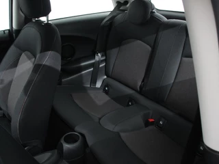 MINI Cooper Mini Mini 1.5 Cooper Essential Trim Climate control Navigatie Cruise control LED Parkeersensoren Apple carplay/ Android Auto Lichtmetalen velgen - afbeelding nr 9
