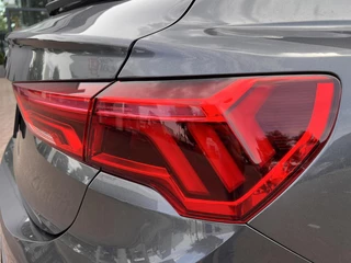 Audi Q3 Audi Q3 35 TFSI S edition Automaat Navi 20