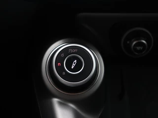 Alfa Romeo Tonale Alfa Romeo Tonale 1.5 MHEV 160 PK Turbo Veloce | Leder | Winter | 360Camera | 19