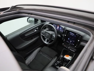 Volvo XC40 Volvo XC40 1.5 T5 Recharge R-Design | Panoramadak | Harman/Kardon | 360 camera | Memorystoelen | Alcantara | - afbeelding nr 38