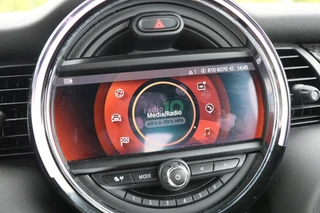 MINI Cooper Cabrio Mini Cabrio 2.0 John Cooper Works Chili 232 PK |Led|Schaalstoelen|Pdc|CarPlay|ACC|Adaptief Onderstel|Dealer onderhouden - afbeelding nr 12