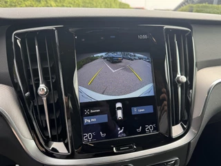 Volvo V60 Volvo V60 T6 Recharge AWD R-Design | Panoramadak | Elekt.stoel | DAB | CarPlay - afbeelding nr 7