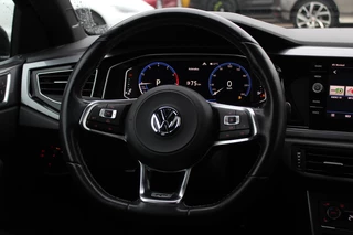 Volkswagen Polo Volkswagen Polo 1.0 TSI Highline 3x R-line / Full option! / Panoramadak / Camera / Virtual Cockpit / Keyless / 17'' / Dynaudio / Winterpakket / LED Koplampen / Navigatie / DAB / ACC - afbeelding nr 6