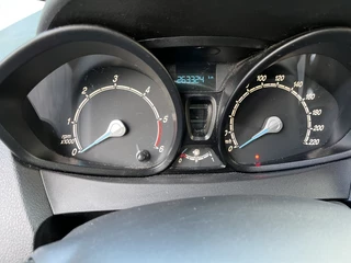 Ford Transit Courier - afbeelding nr 11