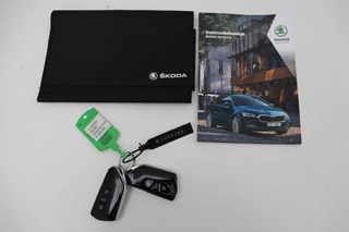 Škoda Octavia Skoda Octavia 1.0 TSI Business Edition | Leder |  Stoelverwarming | Trekhaak | Adaptive cruise | Carplay | Climate control | Parkeerhulp - afbeelding nr 18