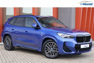 BMW X1 xDrive25e | M-sport | Stoelverwarming | Trekhaak | Leder | HUD | 360° Camera | LED