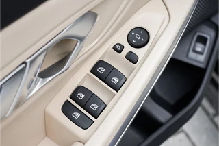 BMW 3 Serie Schuifdak Trekhaak HUD 1e Eig - afbeelding nr 39