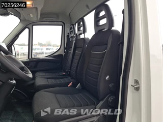 Iveco Daily Iveco Daily 35C18 3.0L Automaat Bakwagen Laadklep LED Navi Camera Airco Cruise Meubelbak Koffer Airco Cruise control - afbeelding nr 12