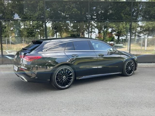 Mercedes-Benz CLA Mercedes-Benz CLA Shooting Brake 200 AMG // Panoramadak // Sfeerverlichting // Privacy Glas // 19