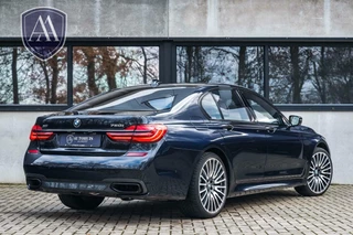 BMW 7 Serie BMW 7-serie 750i xDrive M Sport B&W Massage 360c 21'' Laser - afbeelding nr 2