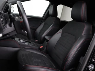 Ford Kuga Ford Kuga 2.5 PHEV ST-Line X | Head-Up | Trekhaak | Stoel & stuurverwarming | Camera | Carplay | Leder/Alcantara | Achterbankverwarming | Adaptive cruise | Full LED | Keyless | B&O Sound - afbeelding nr 5