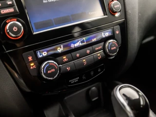 Nissan QASHQAI Nissan QASHQAI 1.2 N-Connecta Deluxe Automaat (PANORAMADAK, NAVIGATIE, 360 CAMERA, KEYLESS, SPORTSTOELEN, PARKEERSENSOREN, CRUISE, NIEUWSTAAT) - afbeelding nr 10