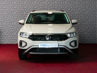 Volkswagen T-Roc Volkswagen T-Roc 1.5 TSI 150PK CARPLAY NAVI STOEL VERW. LED VIR.COCKPIT 03/2024 