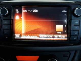 Toyota Yaris Toyota Yaris 1.3 VVT-i Dynamic Bi-Tone - afbeelding nr 39