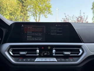 BMW 3 Serie BMW 3-serie Touring 318d Business Edition | Navi | ECC | Trekhaak | - afbeelding nr 29