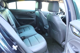 Opel Insignia Opel Insignia Grand Sport 1.6 Turbo 200 Pk Opc line Automaat Business Executive Leer. Navi, Stoel en stuur verw, Open dak, Trekhaak - afbeelding nr 16