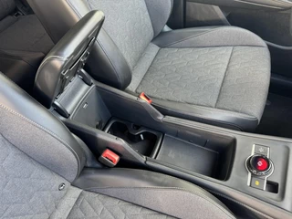Volkswagen Tiguan Volkswagen TIGUAN 1.5 eHybrid Led Camera ACC Carplay Sfeerverlichting Navigatie Wegklapbare trekhaak - afbeelding nr 21