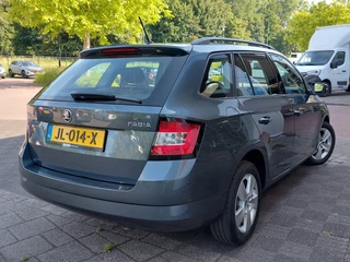 Škoda Fabia Škoda Fabia Combi 1.2 TSI 90pk Ambition Businessline | Origineel NL | Navi | Airco | Cruise | Bluetooth Carkit+Streaming | Pdc | Mistlampen | 15''lm - afbeelding nr 7
