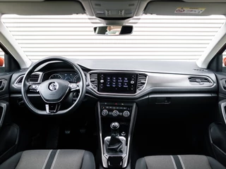 Volkswagen T-Roc Volkswagen T-Roc 1.5 TSI Sport CarPlay Camera Cruise - afbeelding nr 16