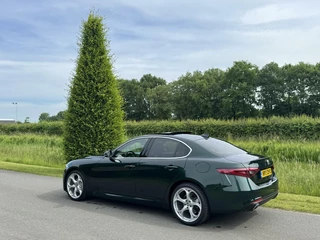 Alfa Romeo Giulia Alfa Romeo Giulia 2.0T Verde Visconti!! 37dkm!! Pano! Vol!! - afbeelding nr 40