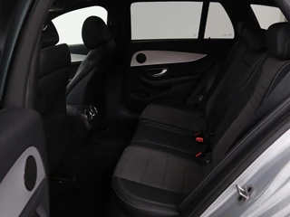 Mercedes-Benz E-Klasse Mercedes-Benz E-klasse 300de Avantgarde | Schuifdak | Stoelverwarming |  Carplay | Sfeerverlichting | Trekhaak | 360 camera | Navigatie | Full LED - afbeelding nr 6