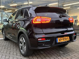 Kia e-Niro Kia e-Niro ExecutiveLine 64kWh Clima Cruise Leder Dealer NAP - afbeelding nr 11