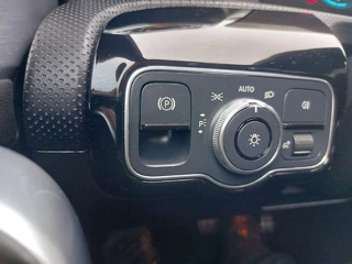 Mercedes-Benz CLA Mercedes-Benz CLA-Klasse Shooting Brake 250 e AMG Line Automaat, airco,cruise,elec trekh,stoelverw,navigatie/camera,parkeersensor - afbeelding nr 24