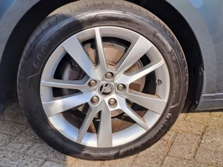 Škoda Octavia - afbeelding nr 3