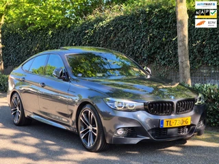 BMW 3 Serie Gran Turismo GT M Sport OPTIES Panorama CarPlay Adaptieve Cruise Elek. Trekhaak Camera 2e Eigenaar 320i High Executive