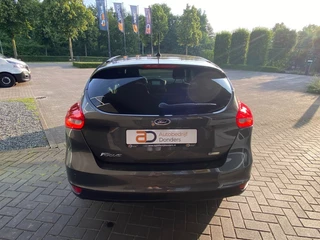 Ford Focus Ford Focus 1.0 Titanium incl. garantie en pechhulp - afbeelding nr 47