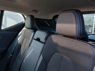 Volvo XC40 1.5 T3 157pk Momentum Business Pack Connect | Origineel NL | Navi | Clima | Adap. Cruise | Panorama Schuifdak | Led Koplampen | Pdc V+A+Camera | Rijstrook+Licht+Regensenor | 18''lm - afbeelding nr 24