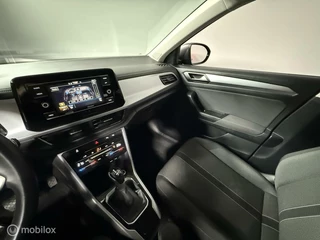 Volkswagen T-Roc Volkswagen T-Roc 1.5 TSI Style | CARPLAY | CRUISE | PDC - afbeelding nr 25