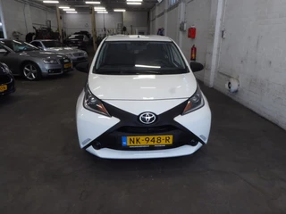 Toyota Aygo Toyota Aygo 1.0 VVT-I X-NOW/Dealeronderhoud/Nap/ Nieuwstaat!!! - afbeelding nr 2