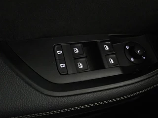 Škoda Superb Skoda Superb 1.4 TSI iV Sportline | Leder/Alcantara |  Stoel & stuurverwarming | Adaptive cruise | Matrix LED | Camera | Navigatie | Keyless | Carplay | Navigatie | Memory | Virtual Cockpit | PHEV - afbeelding nr 37